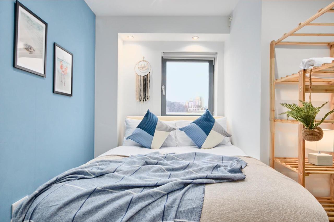 Large Duplex Penthouse - Parking Apartment Leeds  Exterior photo